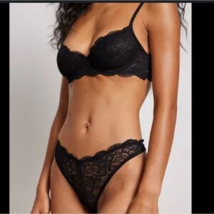 BRAND NEW BLACK LACE BRA& PANTIES SETS